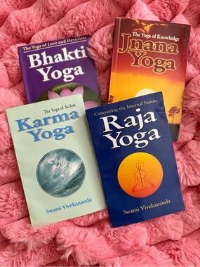 Yoga Teacher Training Books - Never used